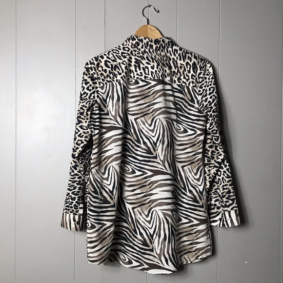 CHICO'S LEOPARD PATTERN NO IRON BUTTON DOWN SHIRT 100% COTTON WOMENS SIZE SMALL - Picture 3 of 7